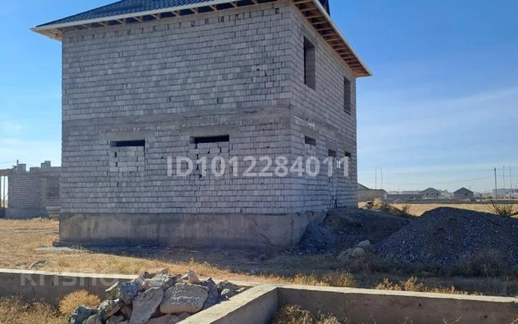 Жеке үй · 6 бөлме · 200 м², ул. Карашаш Ана 54, бағасы: 20 млн ₸ в Туркестане — фото 2