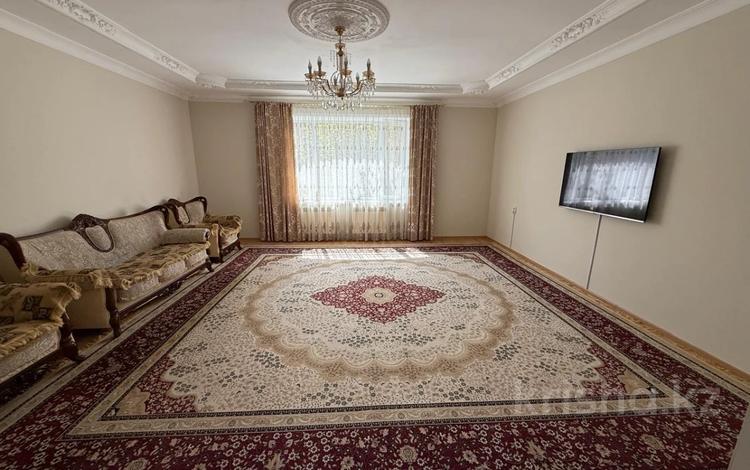 Отдельный дом · 4 комнаты · 150 м² · 6.6 сот., 1 Речная 1 за 85 млн ₸ в Костанае — фото 2