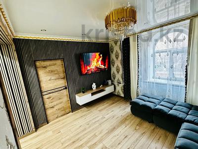 3-комнатная квартира · 75 м² · 1/4 этаж, Казбекоыа 11 за 35.9 млн 〒 в Балхаше