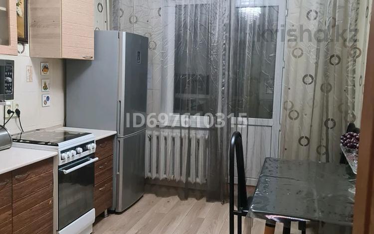2-комнатная квартира · 50 м² · 1/5 этаж, Сатпаева 80 за 300 000 ₸ в Алматы, Бостандыкский р-н — фото 9