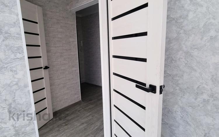 3-бөлмелі пәтер · 63 м² · 2/5 қабат, 3 микрорайон 5, бағасы: 25.5 млн ₸ в Конаеве — фото 12