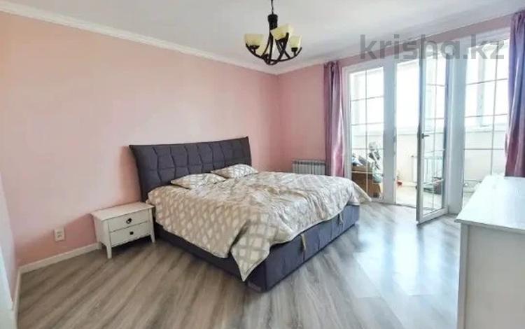 3-комнатная квартира · 110 м² · 17/18 этаж, Розыбакиева 289 за ~ 73.8 млн ₸ в Алматы, Бостандыкский р-н — фото 9