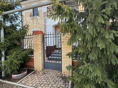 Отдельный дом • 4 комнаты • 335.8 м² • 4.72 сот., Р-н ЦУМ за 102 млн 〒 в Костанае