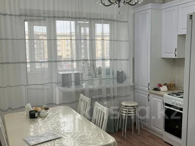 2-комнатная квартира, 74 м², 3/9 этаж, мкр. Алтын орда за 26 млн 〒 в Актобе, мкр. Алтын орда