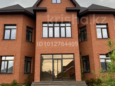 Жеке үй · 7 бөлме · 600 м² · 12 сот., Жилой массив Келешек 14 А, бағасы: 160 млн ₸ в Актобе