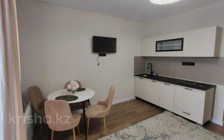 2-комнатная квартира · 40.09 м² · 1/8 этаж, мкр Юго-Восток, Муканова 51 за 23.5 млн ₸ в Караганде, Казыбек би р-н — фото 14