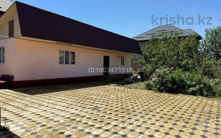 Отдельный дом · 6 комнат · 180 м² · 9 сот., мкр Акбулак за 90 млн 〒 в Алматы, Алатауский р-н — фото 16
