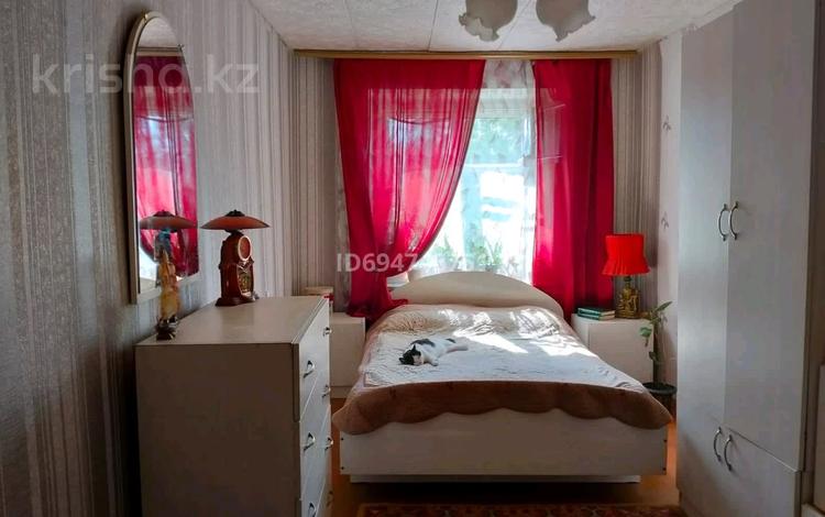 3-бөлмелі пәтер · 65 м² · 5/9 қабат, Курмангазы 150 — Маг Школьник, бағасы: 21 млн ₸ в Уральске, мкр Школьник — фото 8