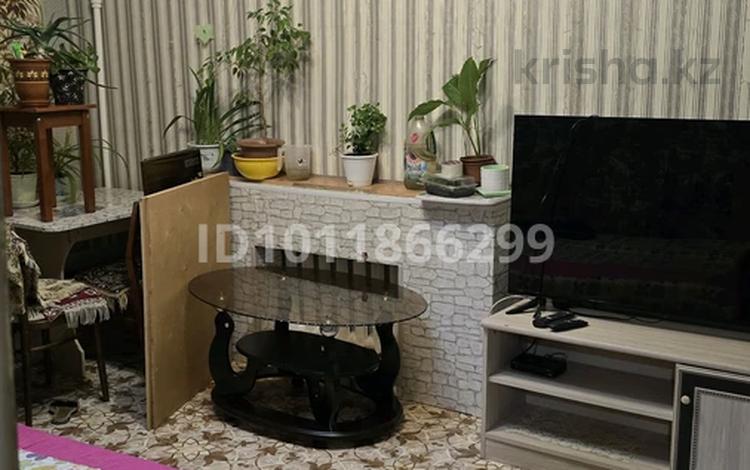 2-бөлмелі пәтер · 42 м² · 1/3 қабат, ул. Гагарина 9, бағасы: 7 млн ₸ в Есиль — фото 6