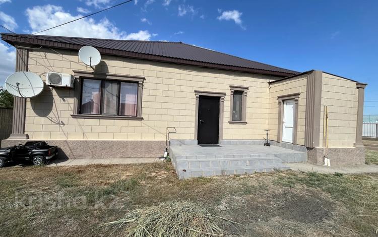 Отдельный дом · 3 комнаты · 150 м² · 10 сот., мкр Геолог, Жаналы 8д за 25 млн ₸ в Атырау — фото 25