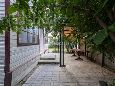 Отдельный дом · 2 комнаты · 60 м² · 6 сот., Кенесары 81 81 а — Санаторий Береке за 250 000 ₸ в Бурабае