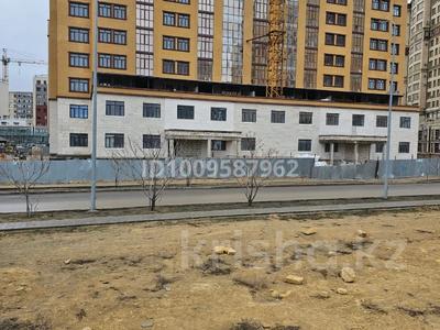 Свободное назначение, офисы, конференц-залы, кабинеты и рабочие места · 3550 м² за 14.2 млн 〒 в Актау, 17-й мкр