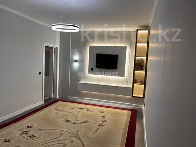 2-комнатная квартира · 67 м² · 1/5 этаж, 17-й мкр 93 за 200 000 ₸ в Актау
