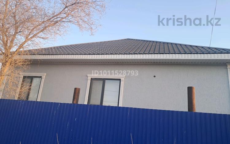 Отдельный дом · 6 комнат · 120 м² · 6 сот., Грибоедова — Аманшина за 55 млн ₸ в Атырау — фото 2