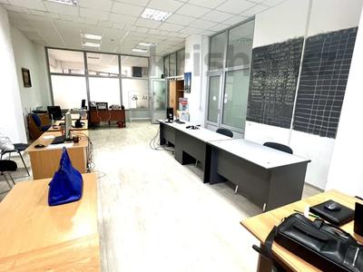 Офисы, образование • 174.2 м² за ~ 1.2 млн 〒 в Астане, Алматы р-н