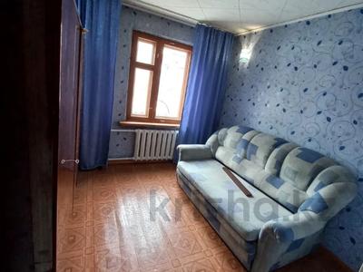 Пәтерлер в Жетысу обл.: 2-бөлмелі пәтер · 50 м² · 2/5 қабат · ай сайын, Достык 22, бағасы: 100 000 〒 2-бөлмелі пәтер · 50 м² · 2/5 қабат · ай сайын, Достык 22, бағасы: 100 000 〒 в Талдыкоргане
