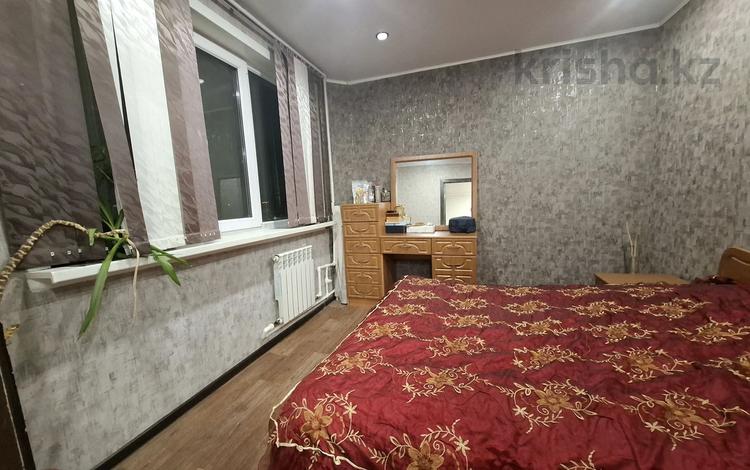 4-комнатная квартира · 60.7 м² · 3/5 этаж, Байсеитовой — Восточная часть за 10.5 млн ₸ в Темиртау — фото 2
