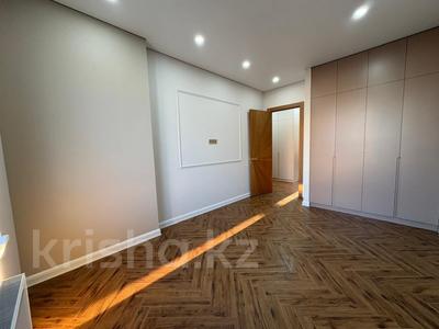 4-бөлмелі пәтер · 107.7 м² · 10/17 қабат, Туран 43/5, бағасы: 104 млн ₸ в Астане, Нура р-н