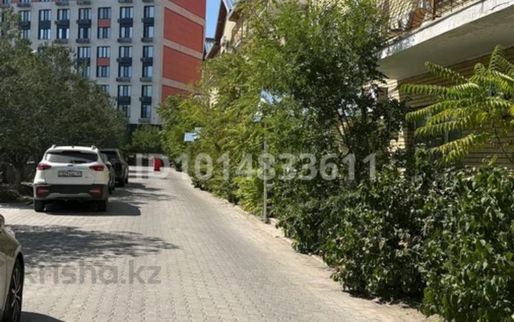 2-комнатная квартира · 55.8 м² · 3/3 этаж, мкр Нурсая, абулхайыр хана 17 б за 20.5 млн ₸ в Атырау — фото 2