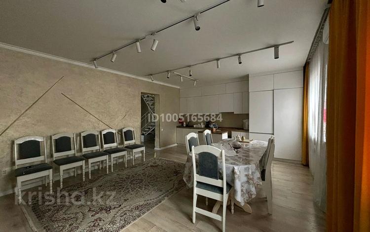 Отдельный дом · 5 комнат · 140 м² · 2 сот., Молдажанова 39 — Репина, Морозова. ГАИ за 39.5 млн 〒 в Семее — фото 4