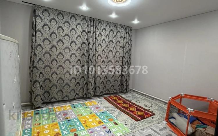 Жеке үй · 3 бөлме · 75 м² · 5 жүзд., Атакент 2б — 8 микрорайон, бағасы: 25 млн ₸ в Конаеве — фото 2