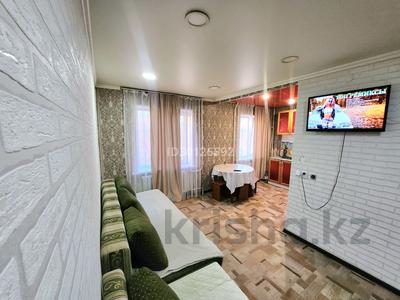 2-комнатная квартира, 45 м², 3/5 этаж посуточно, Ауезова за 10 000 〒 в Кокшетау