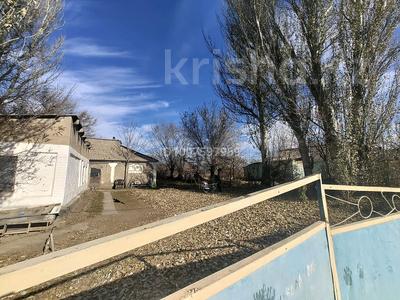 Отдельный дом · 2 комнаты · 60 м² · 18 сот., Терликбаев 19 — Находится за городом село ащибулак рядом село Казахстана за 17 млн 〒 в Алматы