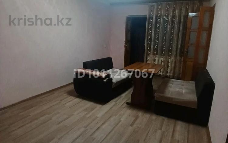 3-бөлмелі пәтер · 70 м² · 4/5 қабат, БАУЫРЖАН МОМЫШУЛЫ 5 — Готова у ремонтуТАУКЕ ХАНА ТУРКЕСТАНСКИЙ И БАУЫРЖАН МОМЫШУЛЫ, бағасы: 28 млн ₸ в Шымкенте, Аль-Фарабийский р-н — фото 2