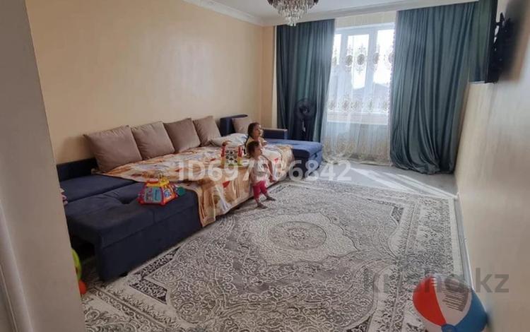 2-бөлмелі пәтер · 70 м² · 4/5 қабат, 18 38 — Жансугурова, бағасы: 250 000 ₸ в Конаеве — фото 2