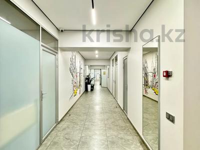 Свободное назначение, офисы · 128 м² за 1.5 млн ₸ в Алматы, Алмалинский р-н