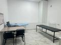 Салоны красоты, медцентры и аптеки, кабинеты и рабочие места · 22 м² за 130 000 〒 в Шымкенте — фото 4