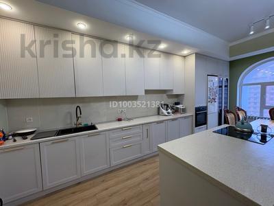 4-бөлмелі пәтер · 175 м² · 10/10 қабат, 18А мкр 2, бағасы: 80 млн ₸ в Актау