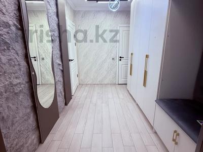 2-бөлмелі пәтер · 60 м² · 7/10 қабат, Алтын орда, жк Abai city 17, бағасы: 250 000 ₸ в Алматы