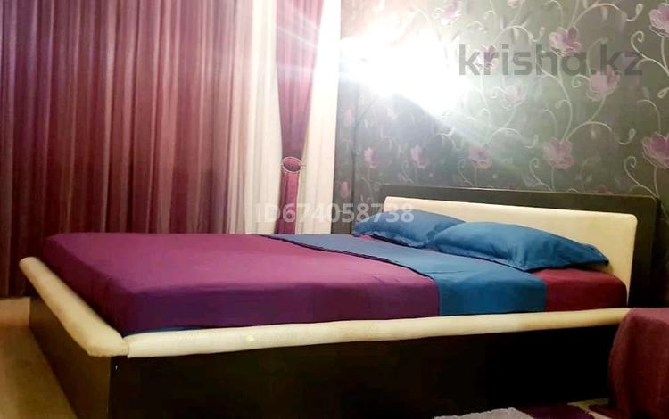 1-комнатная квартира · 39 м² · 2/5 этаж, мкр Новый Город, Центр 61 за 2 000 ₸ в Караганде, Казыбек би р-н — фото 3
