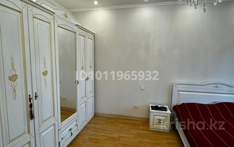 2-бөлмелі пәтер · 60 м² · 5/8 қабат, мкр Орбита-2 11, бағасы: 50 млн ₸ в Алматы, Бостандыкский р-н — фото 2