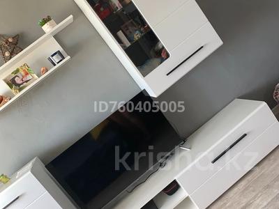 Аренда квартир в Абай обл.: 2-комнатная квартира · 55 м² · 5/5 этаж · помесячно, Академика Павлова 105 — Чайжунусова за 200 000 〒 2-комнатная квартира · 55 м² · 5/5 этаж · помесячно, Академика Павлова 105 — Чайжунусова за 200 000 〒 в Семее