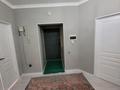 3-комнатная квартира · 90 м² · 7/9 этаж, 33-й мкр 19 — Астында бір бөлме кладовка бар за 19 млн ₸ в Актау — фото 13