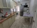 3-комнатная квартира · 90 м² · 7/9 этаж, 33-й мкр 19 — Астында бір бөлме кладовка бар за 19 млн ₸ в Актау — фото 8