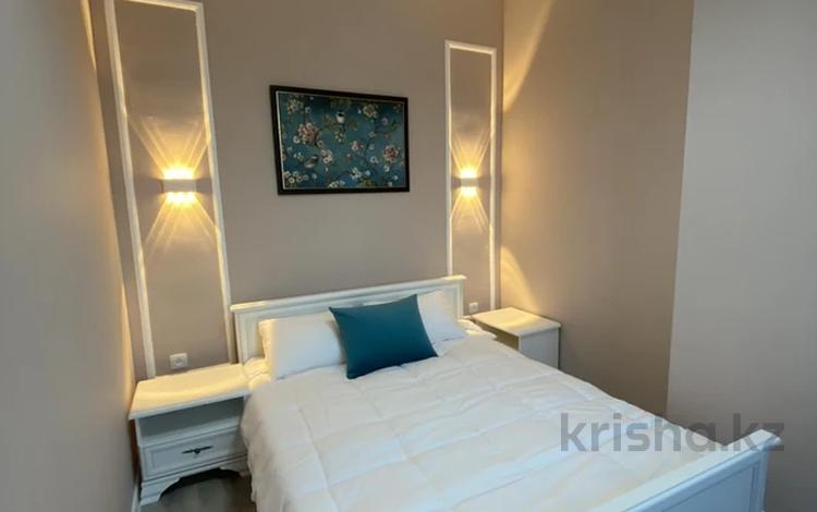 2-комнатная квартира · 60 м² · 3/14 этаж, 19-й мкр, 19 мкрн 5 за 220 000 ₸ в Актау — фото 2