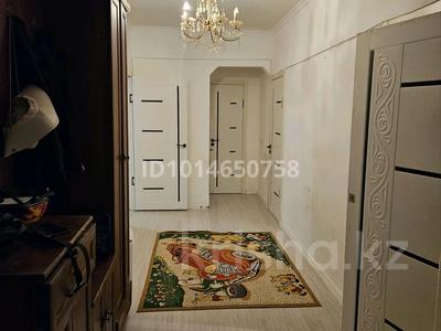 2-бөлмелі пәтер · 72 м² · 2/5 қабат, Мерей 24а, бағасы: 18 млн ₸ в 