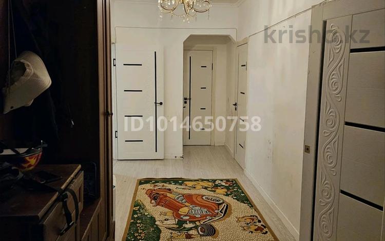 2-бөлмелі пәтер · 72 м² · 2/5 қабат, Мерей 24а, бағасы: 18 млн ₸ в  — фото 7