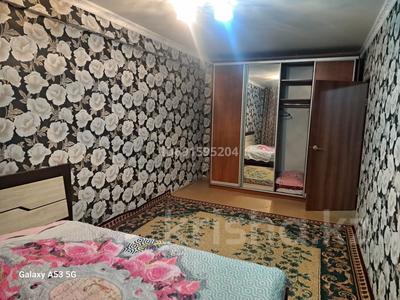 2-комнатная квартира · 85.2 м² · 8/9 этаж, мкр Береке, Береке 46 дом 31 — 2бөлмелі уй таза ұқыпты усталған ішпейтын шекпейтін адамдар қажет бе детей за 170 000 〒 в Атырау