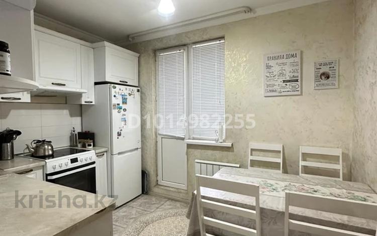 2-комнатная квартира · 57 м² · 8/12 этаж, мкр Акбулак, 1-я улица 28 за 36 млн ₸ в Алматы, Алатауский р-н — фото 2