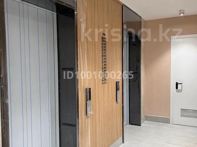 Аренда квартир в Астане: 2-комнатная квартира · 41.3 м² · 14/16 этаж · помесячно, Абикена Бектурова 11 за 250 000 〒 2-комнатная квартира · 41.3 м² · 14/16 этаж · помесячно, Абикена Бектурова 11 за 250 000 〒 в Астане, Нура р-н