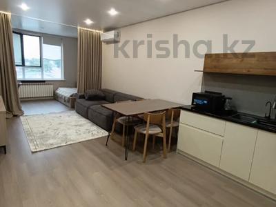 2-бөлмелі пәтер · 52 м² · 7/9 қабат, Райымбек батыра 161Б, бағасы: 280 000 ₸ в 