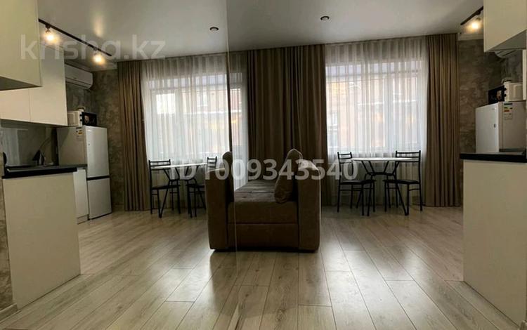 1-комнатная квартира · 35 м² · 4/6 этаж, Уранхаева 15 Г — Чайжунусова за 15 000 ₸ в Семее — фото 12