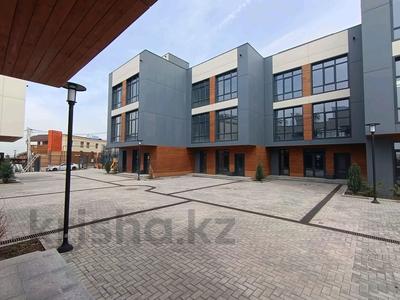 4-комнатная квартира · 232.7 м², мкр Нурлытау (Энергетик) 62 — Мечеть нурлытау за ~ 181.2 млн ₸ в Алматы, Бостандыкский р-н