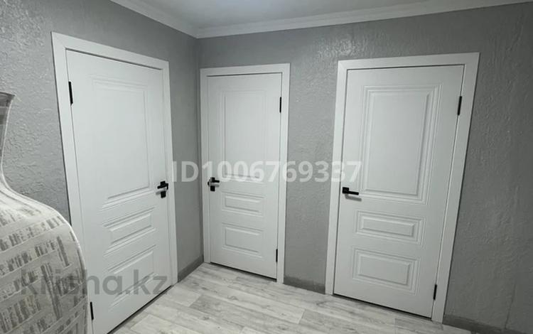 3-бөлмелі пәтер · 60 м² · 3/3 қабат, Проезд Айбергенова 1 — Шымкент Плаза, бағасы: 21 млн ₸ в Аль-Фарабийский р-н — фото 3