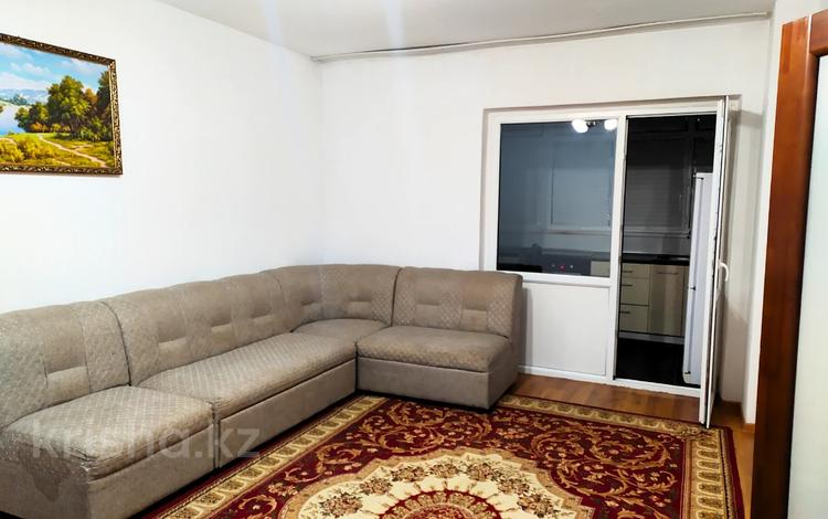 3-комнатная квартира · 68 м² · 6/17 этаж, мкр Мамыр-1 29 — Шаляпина за 260 000 ₸ в Алматы, Ауэзовский р-н — фото 9