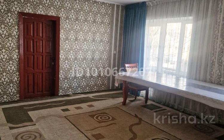 4-бөлмелі пәтер · 100 м² · 2/2 қабат, Абая 162 — Ташкентская, бағасы: 20 000 ₸ в Таразе — фото 12